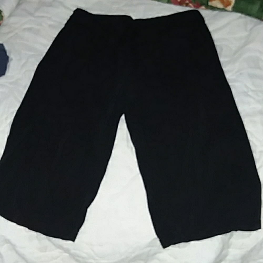 Danskin Capris